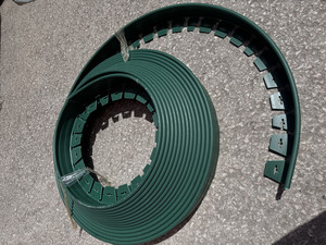 ชุดขอบสนามอลูมิเนียมขนาดเล็ก ลดราคาพิเศษ ไม่ต้องขุด พร้อมฝาครอบกระจก สำหรับจัดสวน - Product Image 2