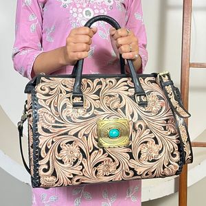 Sac de voyage Speedy en cuir de vachette fait main avec concho en pierre turquoise, design western, sac à main de voyage personnalisé pour femme - Product Image 4