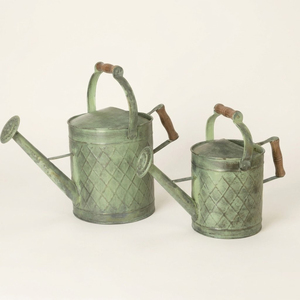 Wholesale Durable Galvanized Metal Watering Can With Wooden Handle Large Capacity Vintage Style Rust-Resistant <b>Garden</b> Water Pot - Product Image 5