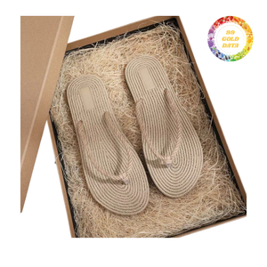 Pantoufles en jacinthe d'eau et en jonc de mer à texture premium, traitement de haute pureté, pour la vente au commerce international - Product Image 2