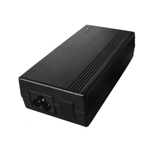 อะแดปเตอร์สลับ AC-DC อเนกประสงค์150W 12V 12.5A พร้อมช่องเสียบ AC ที่ C6 IEC320สำหรับอุตสาหกรรม - Product Image 1