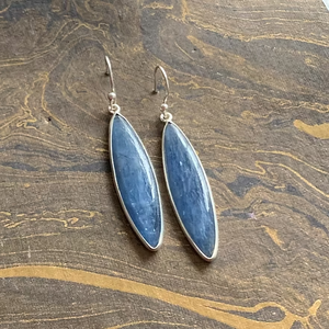 Pendientes Largos de Plata 925 con Cianita Azul, Diseño Boho, Hechos a Mano, para Mujer - Product Image 4