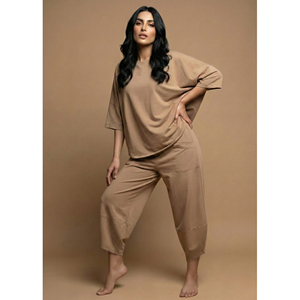 Conjunto de Pijama de Lavanda Premium para Mujer, Suave al Tacto, Dos Piezas, Ropa de Dormir, Ropa Casual, Conjunto a la Moda - Product Image 3