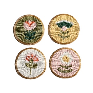 CRYSTAL CRAFT posavasos personalizados hechos a mano con cuentas, lo último en piezas decorativas personalizadas con cuentas, artículos promocionales con cuentas - Product Image 1