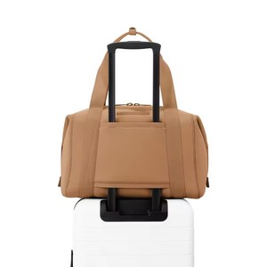 กระเป๋าผ้าไนลอนแบบ unisex ทรงวงรี ปิดด้วยซิป หูหิ้วคู่ กันน้ำ ความจุ 20-36 ลิตร กระเป๋าออกกำลังกาย - Product Image 3