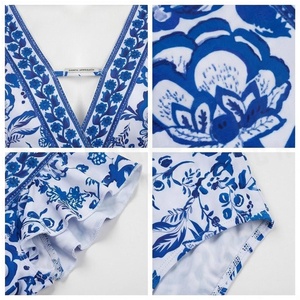 Traje de Baño de Una Pieza con Estampado Floral Azul para Mujer, Cuello en V Profundo, Manga con Volantes, Cintura Alta, Traje de Baño Elástico - Product Image 4