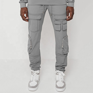 Ensemble de survêtement cargo épais pour homme, deux pièces, avec poches latérales et style streetwear moderne - Product Image 4