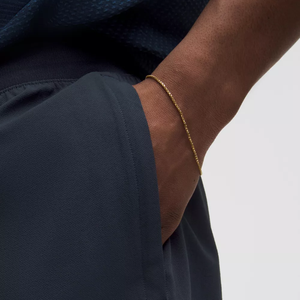 กางเกงวิ่งออกกำลังกายแบบมีซับในผ้าตาข่ายระบายอากาศ แห้งเร็ว ยืดได้ 4 ทิศทาง ดีไซน์ผ่าข้าง  สำหรับผู้ชาย - Product Image 4