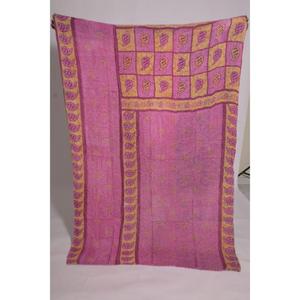 ผ้าห่มคันธาทำมือจากอินเดีย ลายดอกไม้สไตล์วินเทจ ผ้าฝ้ายโบโฮ ผ้าคลุมเตียงแบบสองด้าน ผ้าห่มตกแต่งบ้าน - Product Image 2