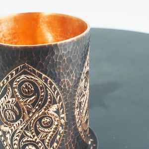 Mug en cuivre martelé à la main gravé, avec poignée tressée, 400 ml, écologique, anti-fuite, style vintage, pour bar et maison, vente en gros - Product Image 6