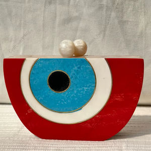 Bolso de mano de resina hecho a mano para mujer, de lujo, con forma de media luna, para fiestas y bodas. - Product Image 1