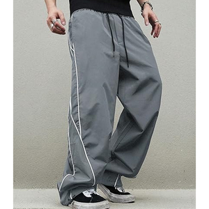 Pantalones Deportivos de Nailon Premium para Hombre, con Logotipo Personalizado OEM, Ligeros, Cortavientos, para Entrenamiento al Aire Libre, Correr y Hacer Ejercicio - Product Image 4