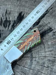 Cuchillo de caza de acero de Damasco hecho a mano con Funda de cuero OEM personalizable y mango de epoxi - Product Image 4