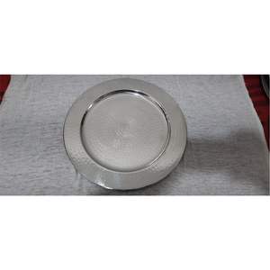 Plateau de service en métal argenté poli de luxe, élégant et moderne, sans BPA, compatible lave-vaisselle, plateau décoratif pour les fêtes - Product Image 2