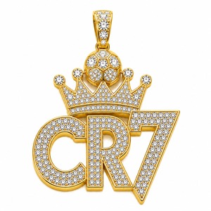 Pendentif Couronne de Football Personnalisé Sertie de Diamants, Or Jaune 18K, Diamants de Laboratoire, Fabricant de Colliers Sportifs - Product Image 2