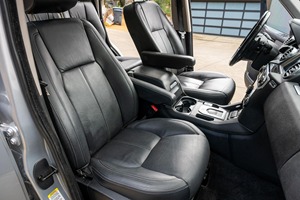 Land Rover LR4 HSE Lux Landmark Edition 2016 - Product Image 5