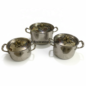 Poêles et casseroles en acier inoxydable écologiques de luxe avec couvercle antique doré, finition martelée, batterie de cuisine élégante pour la maison et les restaurants - Product Image 2