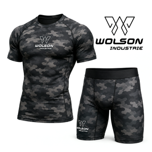 Vêtements de compression athlétiques haut de gamme pour hommes, chemise et short respirants pour la salle de sport, l'entraînement, la remise en forme et les activités sportives. - Product Image 1