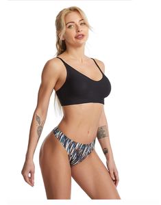 Culottes menstruelles de luxe pour femmes - Sous-vêtements tricotés respirants antibactériens à taille haute à 4 couches pour un usage quotidien confortable - Product Image 4