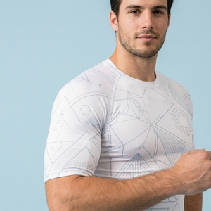 Camiseta Deportiva de Compresión para Hombre, Blanca, con Patrón Geométrico, Manga Corta, Cuello Redondo, Secado Rápido, Ajuste Atlético - Product Image 5