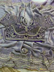 Sari de seda de diseño con hermoso trabajo de mariposas con lentejuelas en toda la prenda y el borde, con blusa con trabajo de costura. - Product Image 5