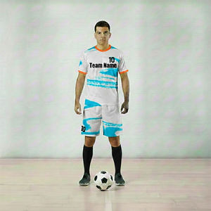 Uniforme de football personnalisé de haute qualité, unisexe, respirant, séchage rapide, 100% polyester, avec application du nom de l'équipe, nouveau design, couleur unie - Product Image 1