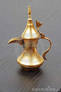 กาต้มกาแฟแบบอาหรับ CRAFT ASCENT รุ่น Gold Customized พร้อมดัลลาห์ ดีไซน์ทรงกระบอกหรูหรา ทำจากสแตนเลส ขนาด 500 มล. - Product Image 5