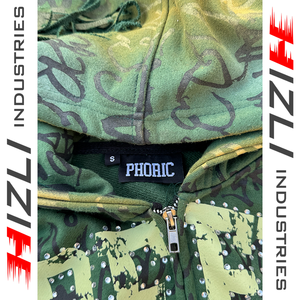Sweat à capuche vert personnalisé effet soleil délavé avec poches, délavage vieilli, strass et impression sérigraphiée, en molleton épais 100% coton - Product Image 3