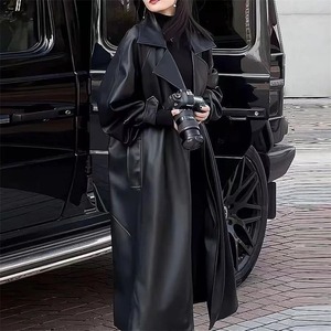 Manteau long en cuir PU pour femme, coupe-vent, col rabattu, coupe ample, noir uni, simple boutonnage, idéal pour l'automne - Product Image 5