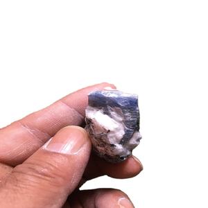 Saphir bleu brut naturel - Product Image 3