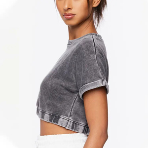 Camiseta Corta de Algodón Orgánico 200 GSM para Mujer, Estilo Casual Vintage, Lavado Ácido, con Logotipo Personalizado, Precio Económico - Product Image 2