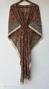 Nuevo y Elegante Kaftán con Estampado Animal, Cuello en V, Cierre con Cordón, Corte Evase, de Algodón Suave Indio, con Encaje, Largo Completo, para Playa - Product Image 4