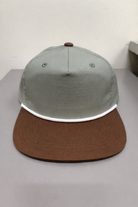 หมวกแก๊ป 5 แผงแบบ Snapback ขายส่ง ปักโลโก้ตามสั่ง หมวกเชือกสไตล์สตรีทแวร์กลางแจ้ง ปีกแบน ปักลาย 3 มิติ ผ้าแคนวาส - Product Image 4