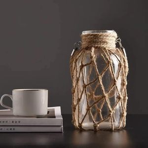 Vase à fleurs décoratif en jute – Porte-fleurs artisanal de style rustique pour la décoration de la maison, du bureau et des tables d'hôtel - Product Image 1