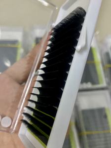 Extensiones de Pestañas Individuales Clásicas Hechas a Mano, Color Negro Mate Natural, Suaves, de 0.03-0.20mm, Pestañas de Seda PBT Coreanas, Marca Privada OEM - Product Image 5