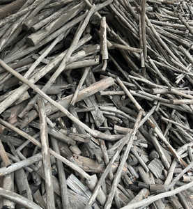 Charbon de bois dur naturel KAW Vietnam Export pour barbecue, grillades et restaurants – 80-90 % de carbone fixe, 3-5 % de cendres, haute chaleur, faible fumée - Product Image 5