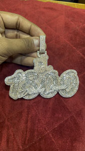 Pendentif Hip Hop en Argent Sterling 925 Plaqué Rhodium avec Moissanite, Finition Premium, Nom Personnalisé, Sertissage Main Exquis, pour Homme et Femme - Product Image 3