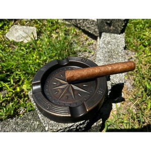 Cenicero de Metal con Diseño de Estrella en Relieve, Accesorios para Fumar, Cenicero con Forma Personalizada para Restaurante, Superventas - Product Image 2