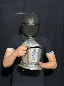Casque d'armure de croisé médiéval portable, costume de cosplay de la Renaissance, casque de templier - Product Image 6