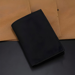 Cartera de Cuero Negro Mate Retro para Hombre, Cartera Vertical Triple, Piel de Vaca Lisa, Múltiples Ranuras para Tarjetas, Porta Pasaportes, Bolsillo para Negocios - Product Image 1