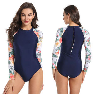 Maillot de bain une pièce à manches longues pour femme, néoprène UPF50+ 2,5 mm, noir et vert, vêtements de sport - Product Image 1