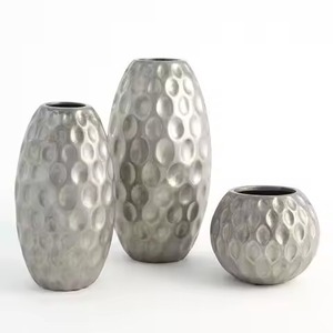Vase à fleurs moderne en métal, récipient décoratif contemporain pour table à manger, arrangement floral, décoration intérieure - Product Image 4