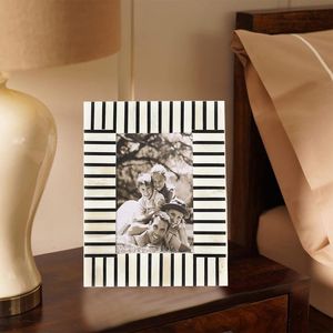 Luxury Handcrafted <b>Black</b> And White Harlequin Bone Inlay Photo <b>Frame</b> Elegant Modern Geometric Decorative Picture <b>Frame</b> For High - Product Image 3