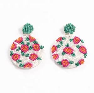 Pendientes clásicos de botón unisex hechos a mano con cuentas de cristal, en colores blanco, negro y rosa, novedades, para profesores, bodas - Product Image 6