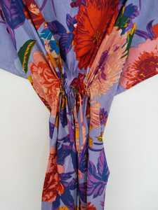 Vestido Kaftan de Algodón Indio Hecho a Mano con Estampado Floral, Traje de Playa Cómodo y Ligero para Mujer - Product Image 2
