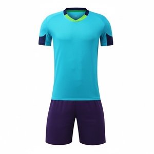 Conjunto de Camiseta de Fútbol Sublimada Personalizada para Hombre, Amarilla, de Poliéster que Absorbe la Humedad, Manga Corta, Cuello Redondo, Ropa Deportiva para Toda Temporada - Product Image 1