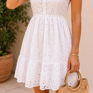 Vestido Mini sin Mangas con Bordado de Ojales, Corte Boho en A, con Aberturas y Dobladillo Acampanado, Vestido Casual de Verano - Product Image 5
