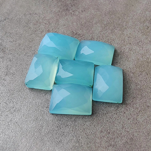 พลอยแคลเซโดนีสีน้ำเงินธรรมชาติ รูปทรงสี่เหลี่ยมผืนผ้า แบบเช็คเกอร์คัท  ฐานเรียบ - Product Image 1