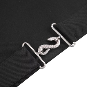 Delantal de los Caballeros Templarios Triangular de Terciopelo Negro con Bordado a Mano y Borlas Plateadas, Delantales Masónicos Profesionales Personalizados - Product Image 4