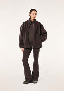 Wholesale Custom <b>Women</b>’s Sherpa Jacket For Winter Premium Custom Breathable Fabric OEM ODM Custom Fleece <b>Outerwear</b> For <b>Women</b> - Product Image 6